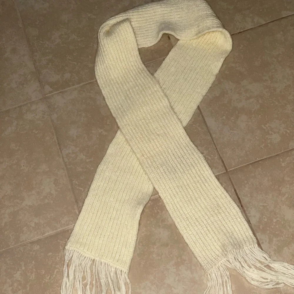 Scarf Beige Ribbed Unisex - Picture 2 of 4